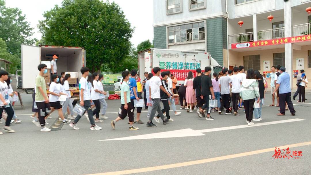 2021年中考今日开考！我县1.3万余名考生参加考试