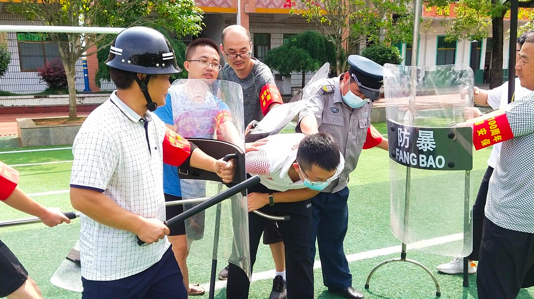 汾市小学：多一次演练 少一分危险