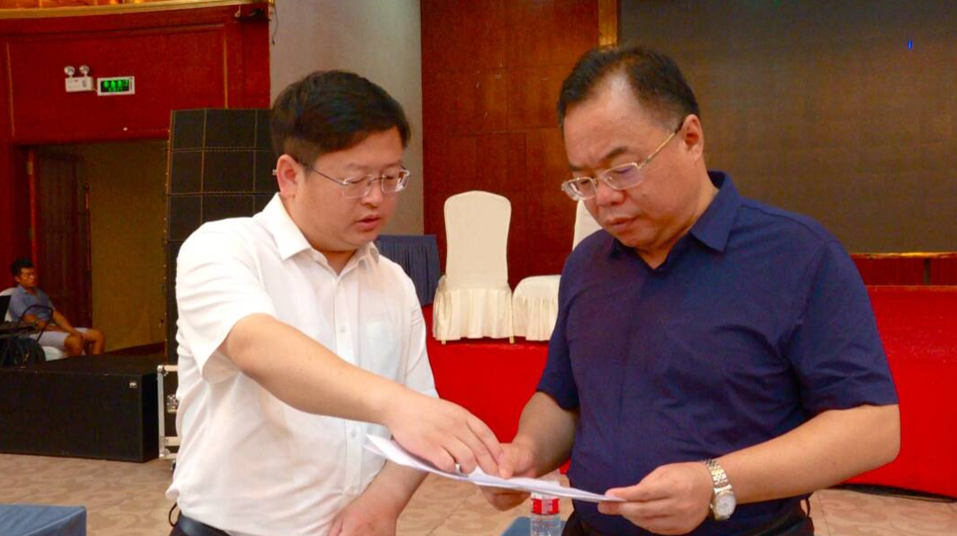 刘杨检查县第十三次党代会筹备工作