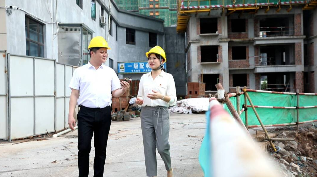 本台即将推出《全面贯彻落实党代会精神 我们这么干！》访谈节目