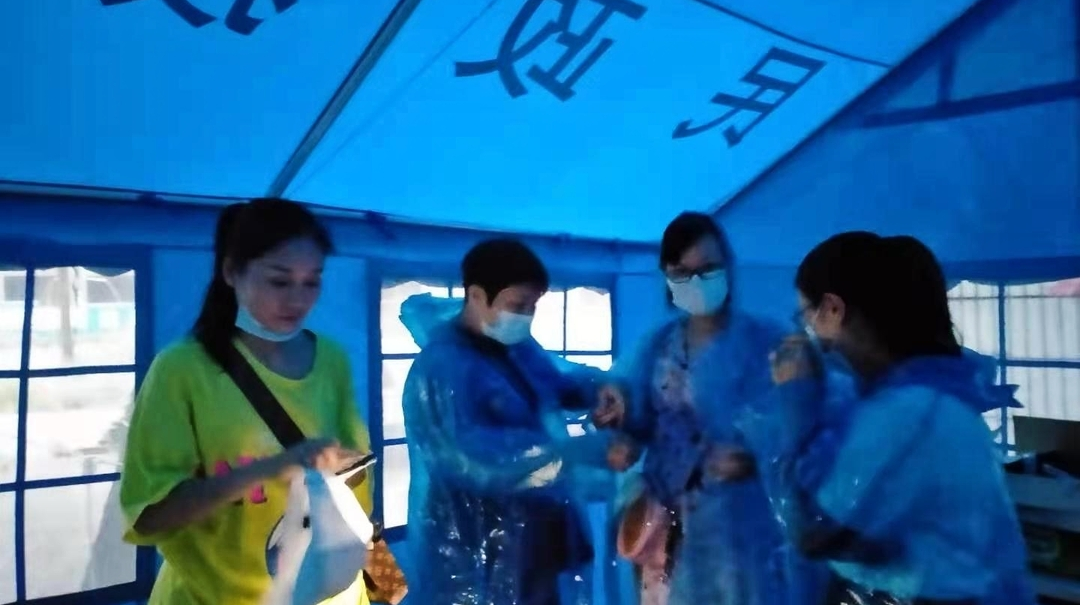 舜峰镇：风雨无阻 “疫”路前行