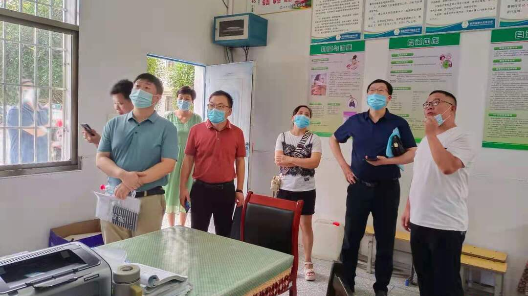 市调研组督导我县心理健康服务工作
