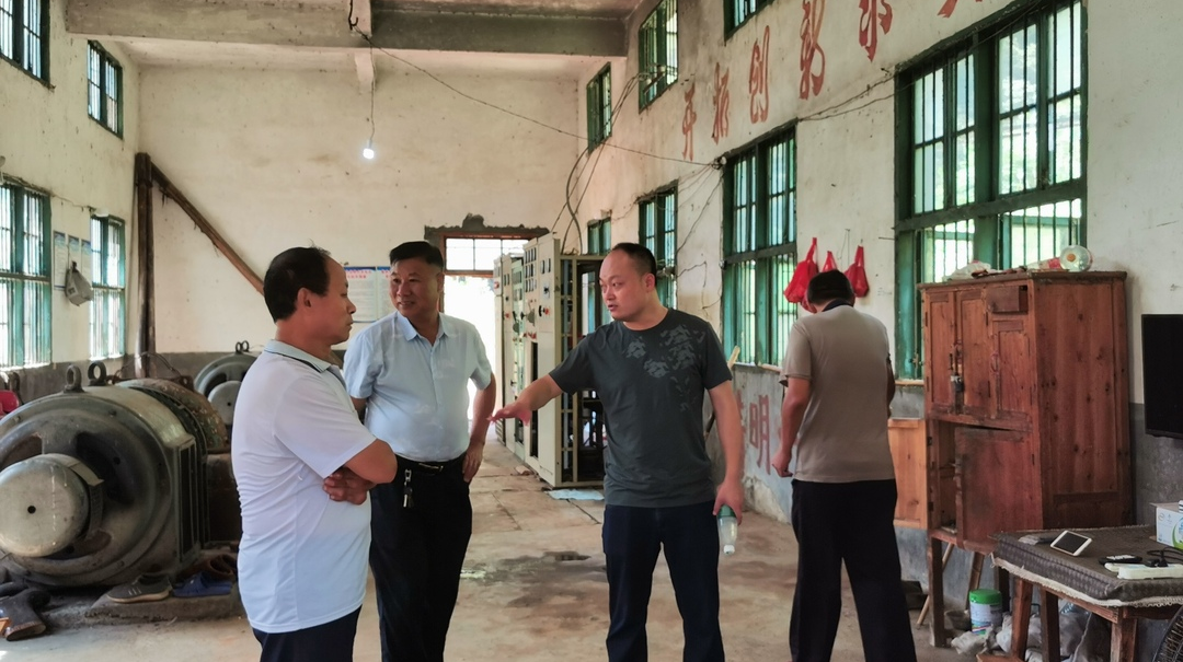 镇南乡扎实开展小水电站安全检查
