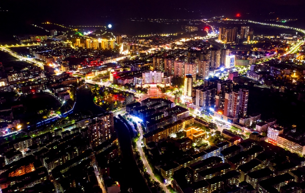 航拍夜色临武璀璨夺目
