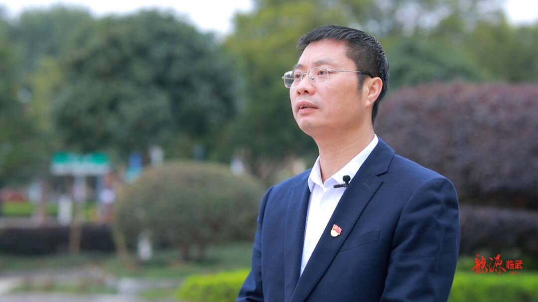 我县纪检监察干部热议十九届中央纪委六次全会精神
