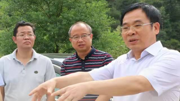 时代楷模丨海报：“时代楷模”黄诗燕