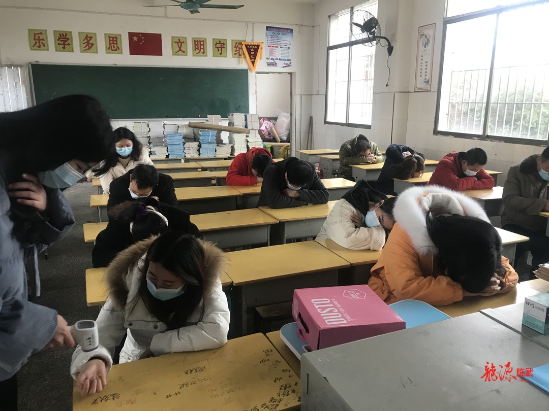 图集||县曙光学校举行开学前疫情防控应急演练