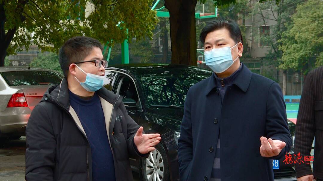 曾忠良调研春季开学工作