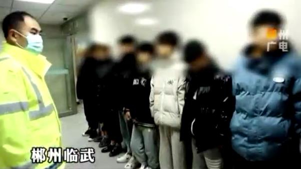 【南国郴州网】帅不过三秒！临武“飙车党”被拿下