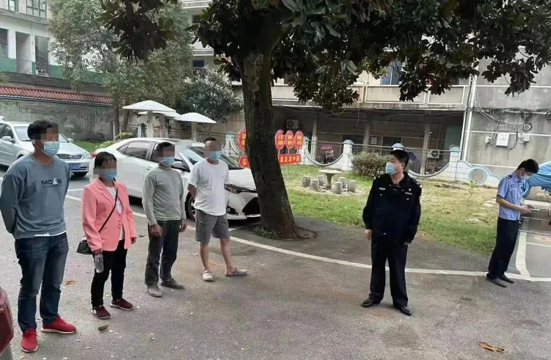 郴州多名司机往返疫情中高风险地区载客被抓