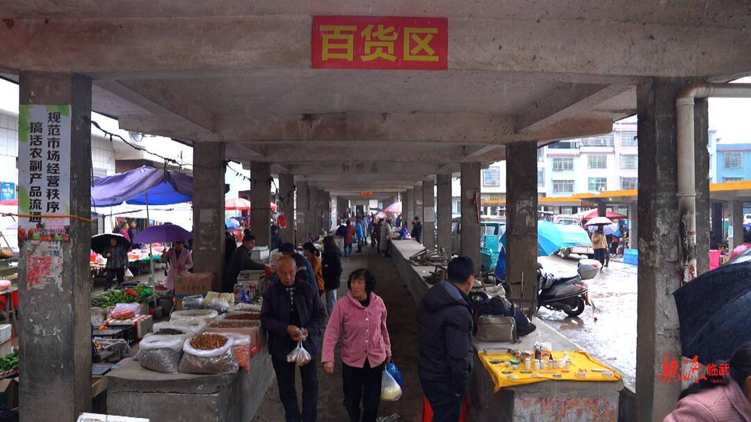 交通问题顽瘴痼疾整治｜南强镇：疏堵结合 马路市场得到有效整治