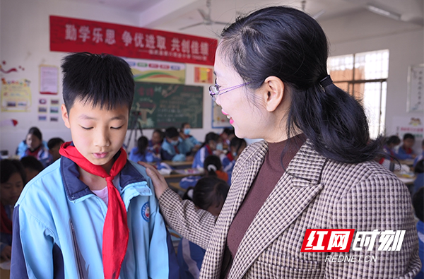 【红网时刻】谭悌辉：教育路上的追光人