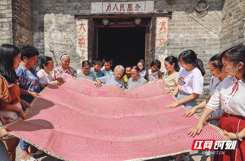 【学习强国】组图丨临武龙须草席：世界独有的手工艺品