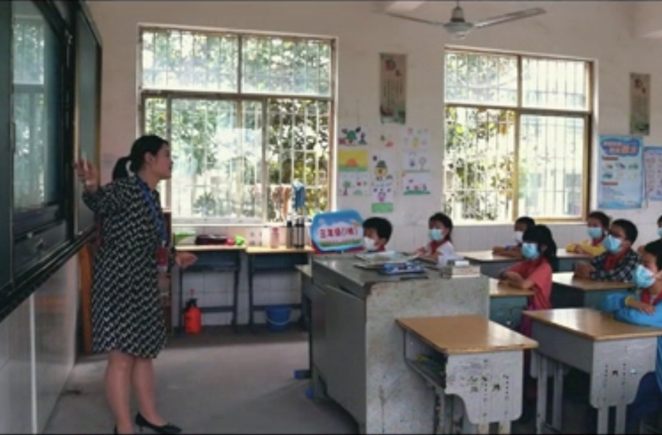 【新湖南】郴州临武：蔺兀 留守儿童的“老师妈妈”