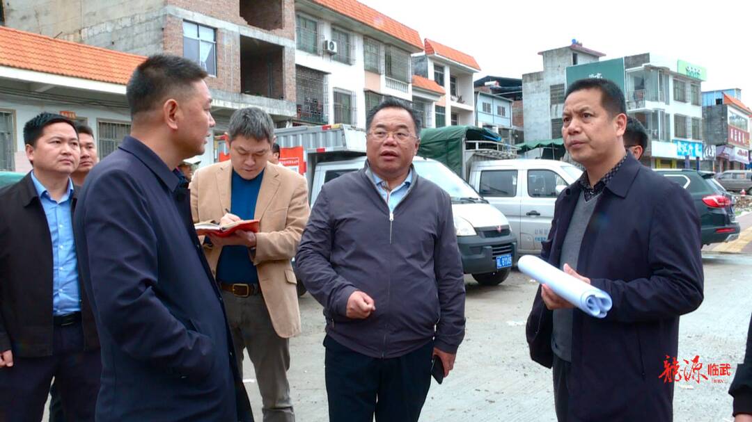 刘杨到乡镇调研检查房屋安全隐患排查和安全生产工作