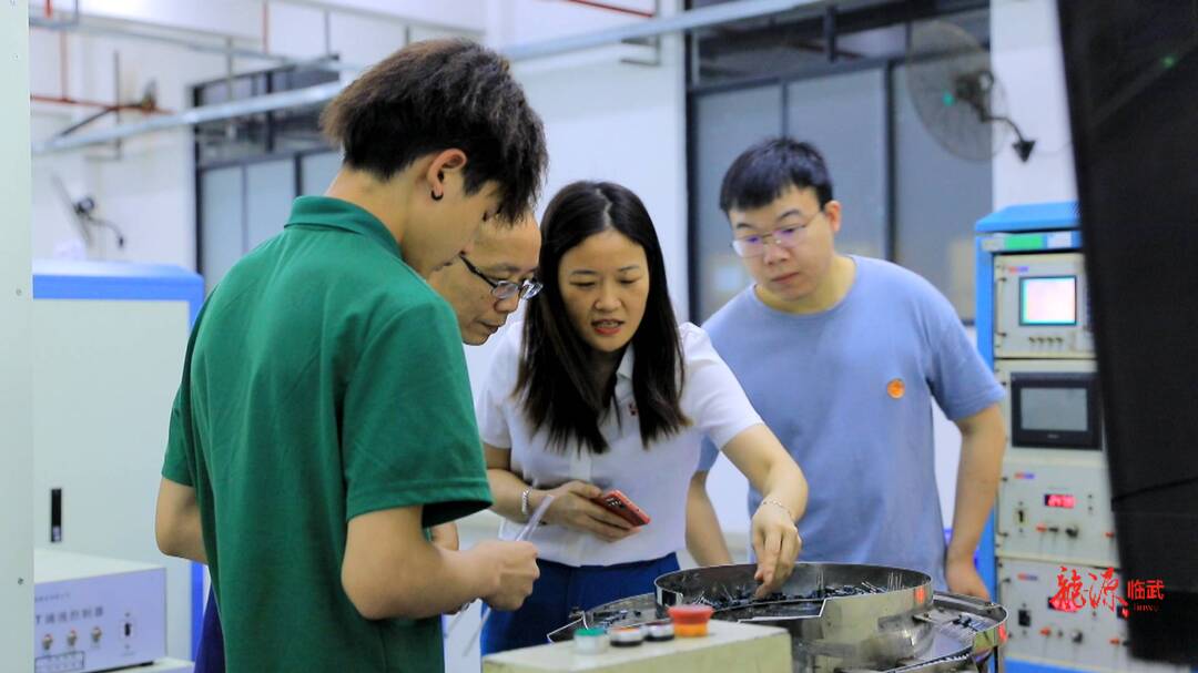 聚焦十大重点工作·环境大优化｜优化营商环境 助推企业上市