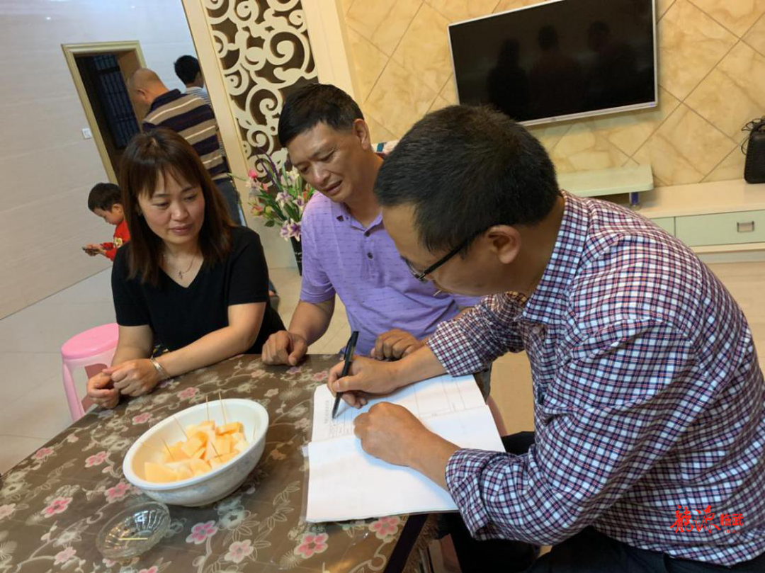 整治交通问题顽瘴痼疾 | 临武城南公交有限公司：交通安全教育进家庭