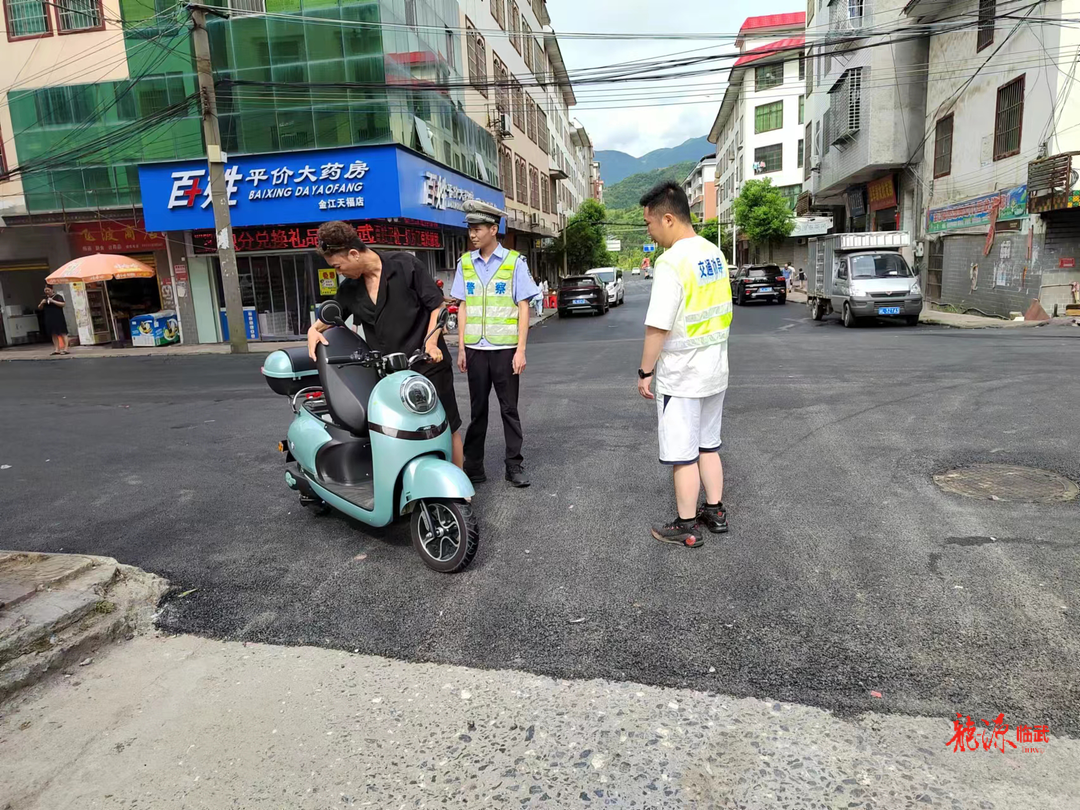 整治交通问题顽瘴痼疾 | 金江镇：毫不懈怠保暑期交通安全