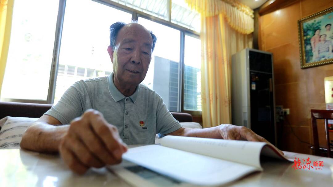 喜迎二十大·情暖重阳节｜唐仁毅：不辞辛劳的“老黄牛”