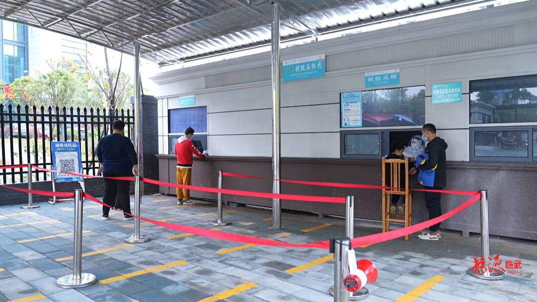 落实“二十条优化措施”  科学防控疫情