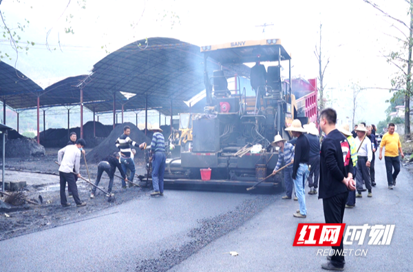 【红网时刻 湖南频道】临武县：修路惠民提村貌 乡村振兴路先行