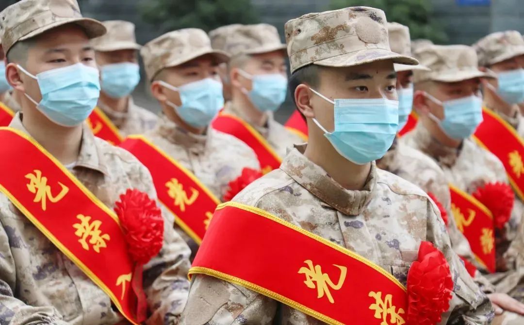 本科毕业生2023年应征报名受益一生！