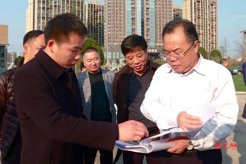 刘杨调研部分重点项目建设和重点企业生产经营情况