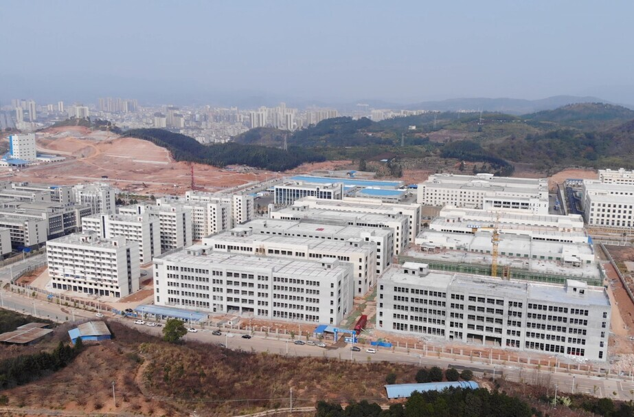 【稳经济 促发展 强信心】临武产业开发区电子电容产业集聚区双创园：精心筑巢引凤来 助力经济高质量发展