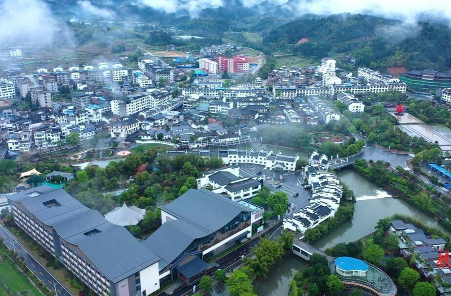 【爱郴州】旅发进行时｜郴州市广电媒体走进汝城热水集中采风活动：98℃“绿水”温养“金山银山”