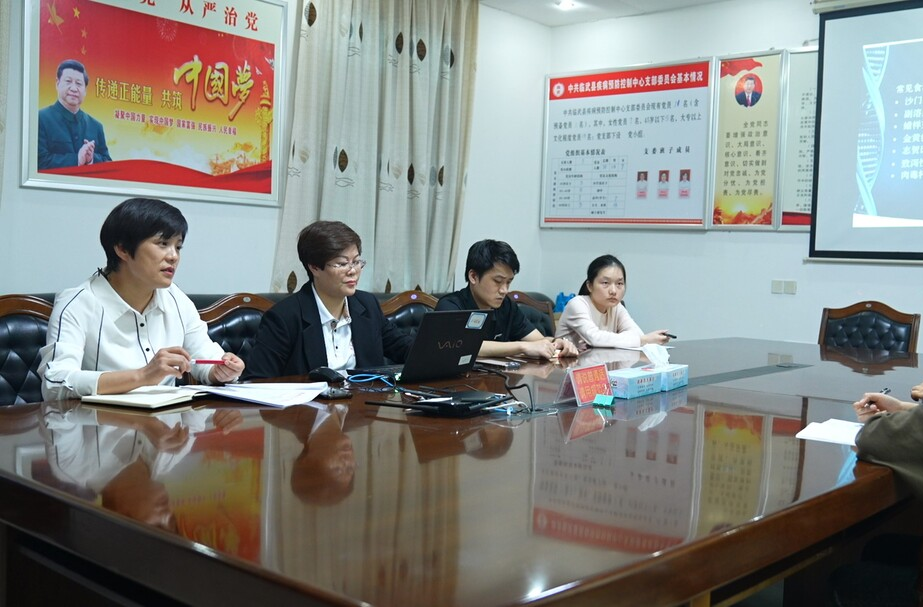 劳模之光｜周凌军：群众健康的“守门员”