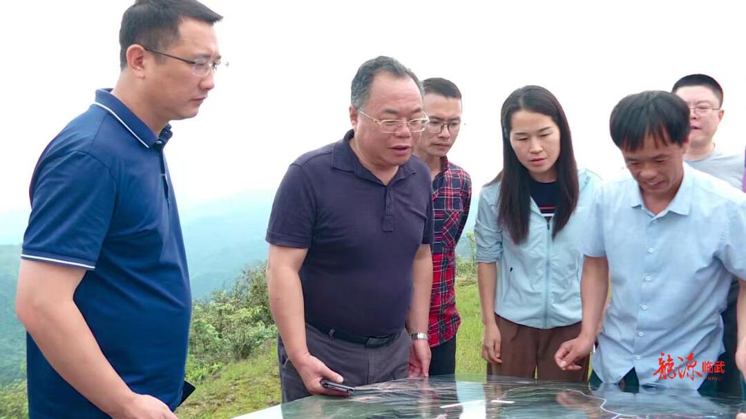 大兴调查研究 | 刘杨调研西山瑶族乡旅游公路建设项目