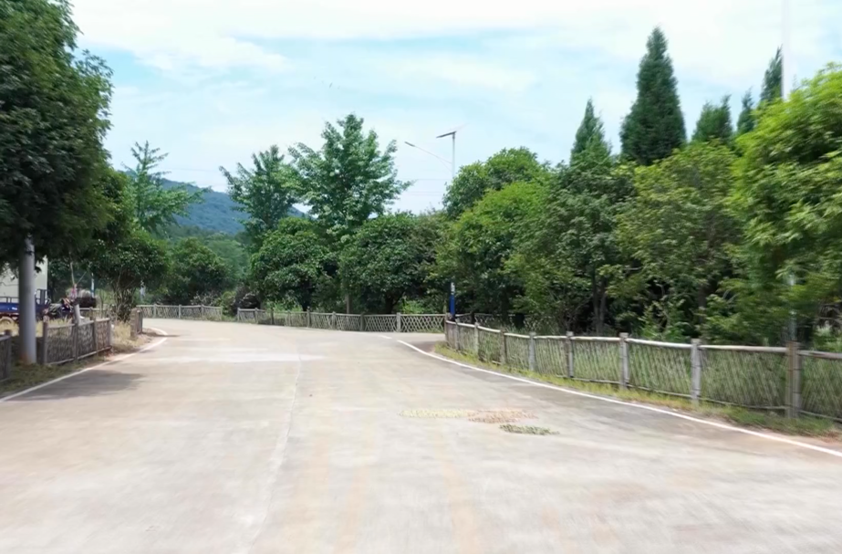 【红网时刻 湖南频道】临武县龙水村：小小竹篱笆 围出美丽新乡村