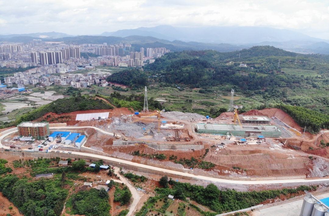 【打好“发展六仗”】临武县第二水厂预计10月1日前进行满水试验