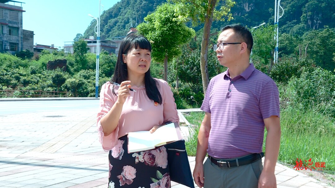 人民的代表 | 唐得利：用心用情 呵护孩子成长成材