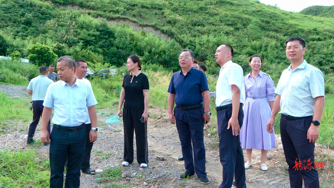 刘杨走访调研群众纠纷化解工作：把矛盾问题解决在基层