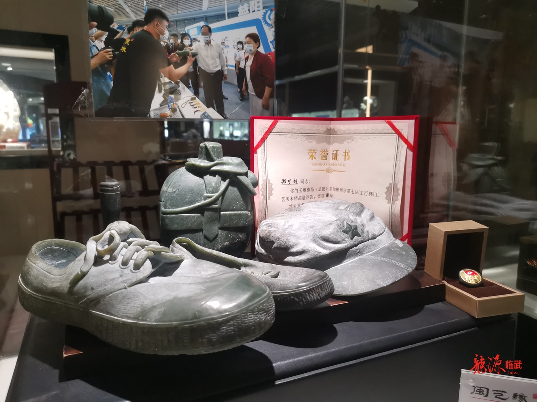 郑梦超：雕刻青春最美的模样