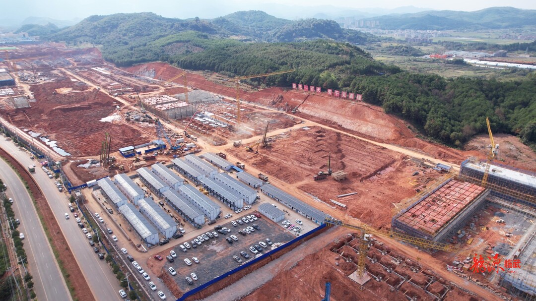 打好“发展六仗”·加快建设锂电新能源产业｜锂电新能源全产业链项目：抢抓工期 奋力冲刺四季度