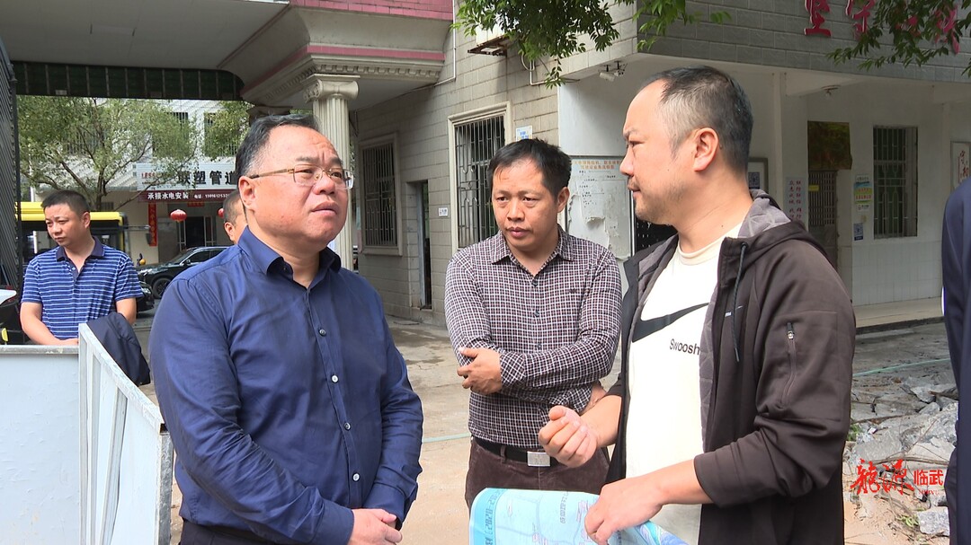 走基层 找问题 想办法 促发展 | 刘杨调研重点项目建设：全力以赴推进项目建设提速增效
