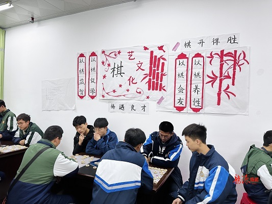 临武一中：“社”彩纷呈，“团”聚热爱