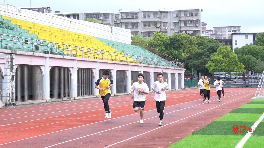 临武县体育中考今日开考！全县7148名学生参考