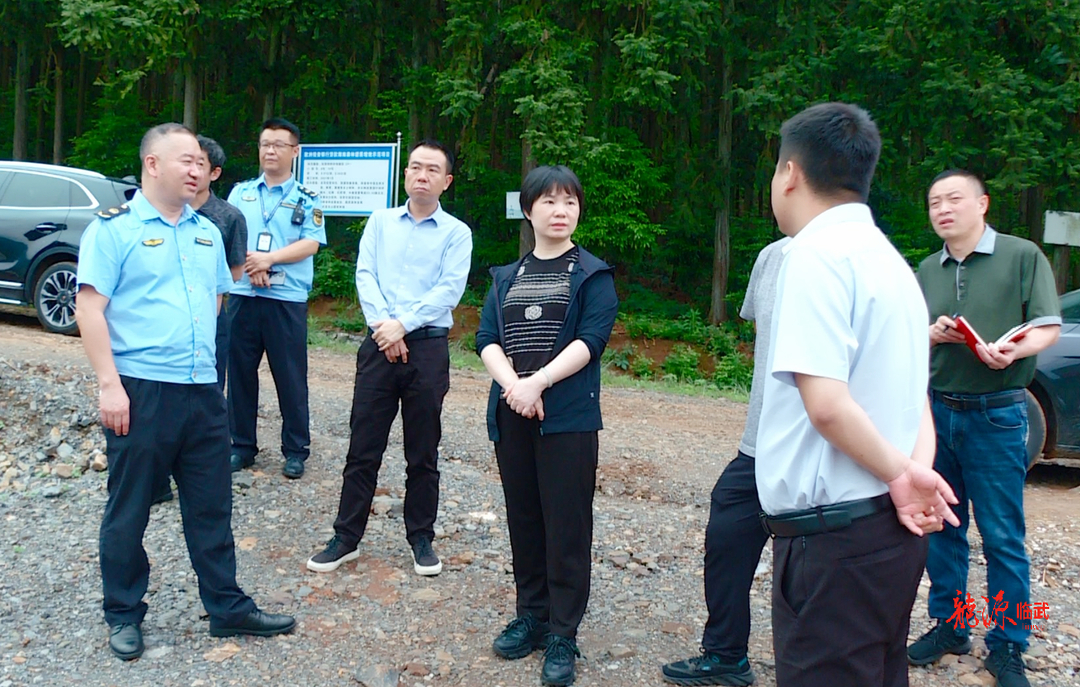 尹海莲调研环保和安全生产工作：严守环保和安全两条底线