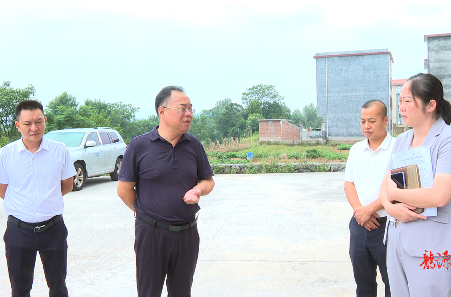 刘杨检查森林防火和托管中心消防安全