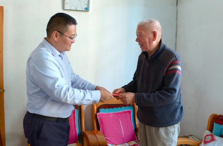 我们的节日·重阳 ｜李乐开展重阳节走访慰问活动