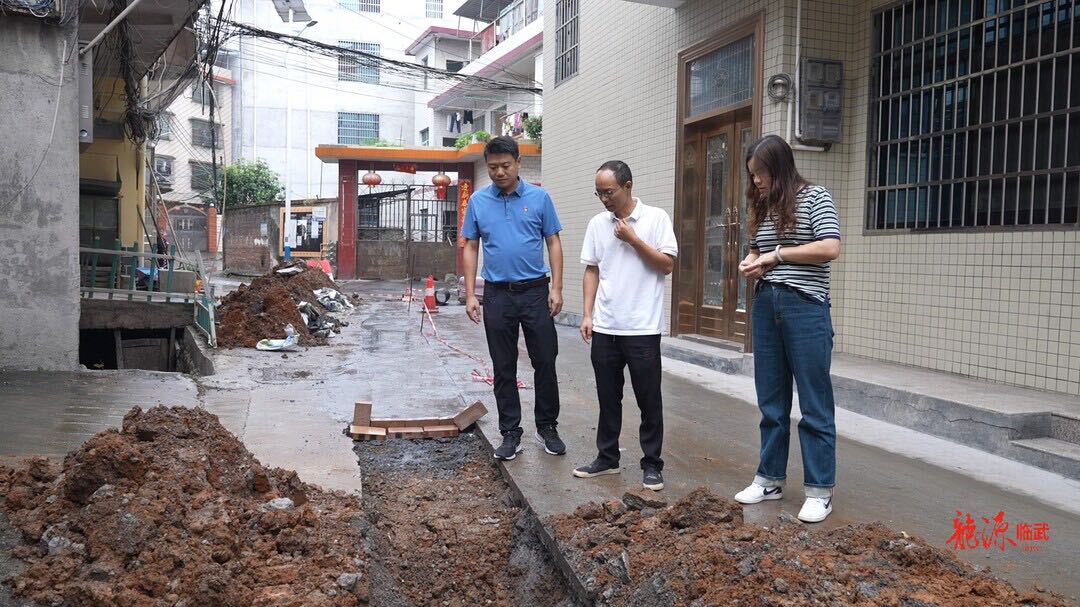 陈果：退伍不褪色  “兵支书”显战力
