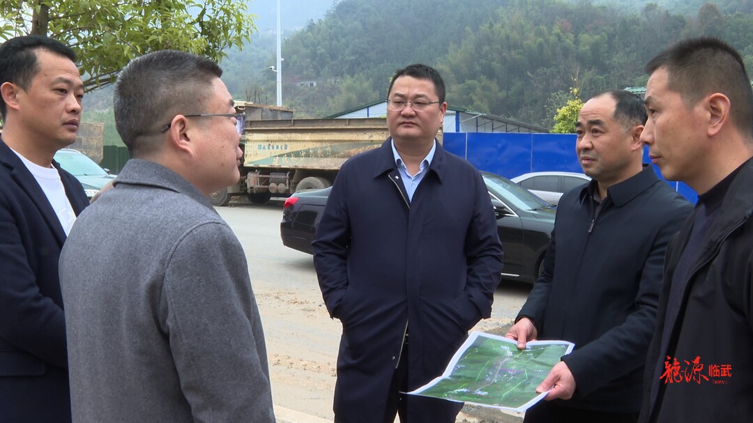 李乐调研安全生产、生态环保等工作：时不我待 守牢“双线”