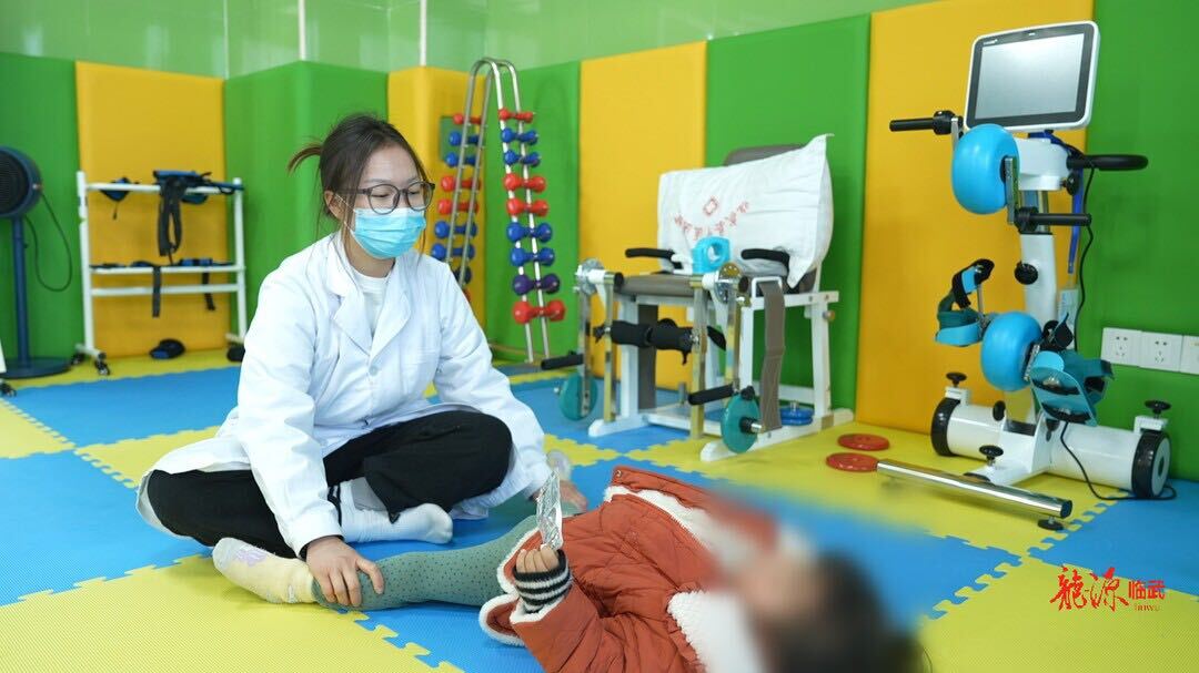 临武县中医医院：精准康复救助  为残疾儿童开启希望之门