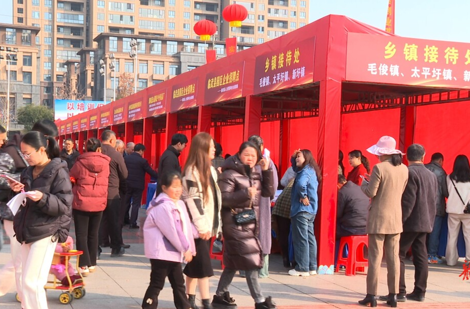 临武县组团赴永州招聘   助企业招工揽才
