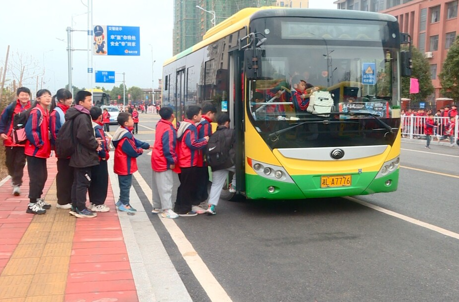 新学期 新气象｜临武县对4所学校周边道路实施限时限行措施