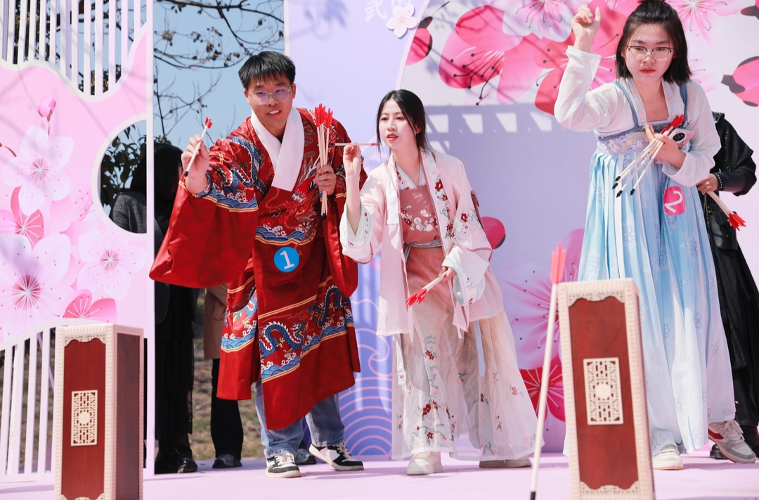 图集 | 观舜峰山林桃韵 赏才子佳人风华