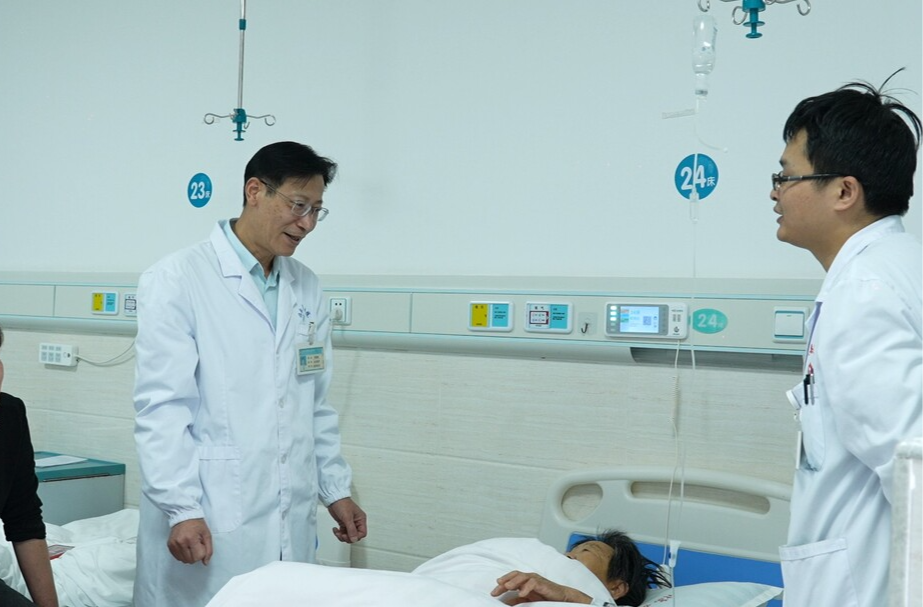 醫(yī)療專家駐點(diǎn)幫扶 群眾家門口享優(yōu)質(zhì)服務(wù)